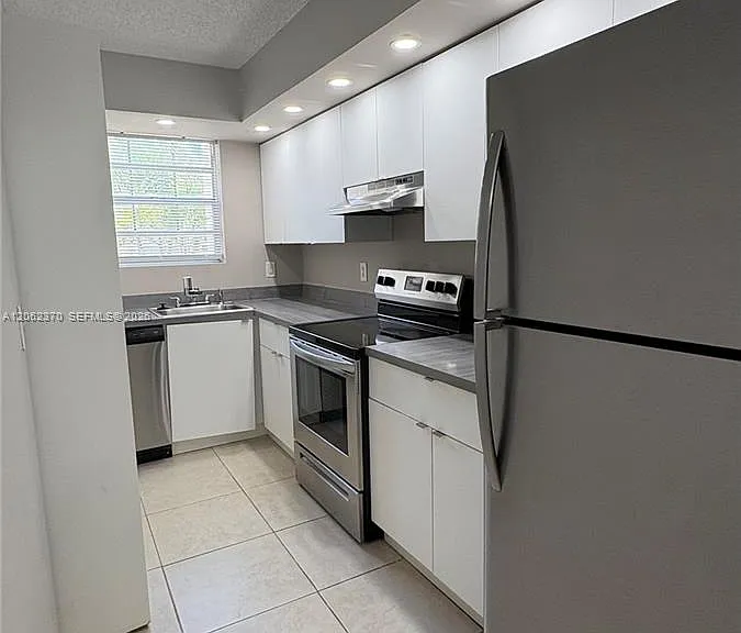 2607 SE 21st Ct #104-A — Photo 24