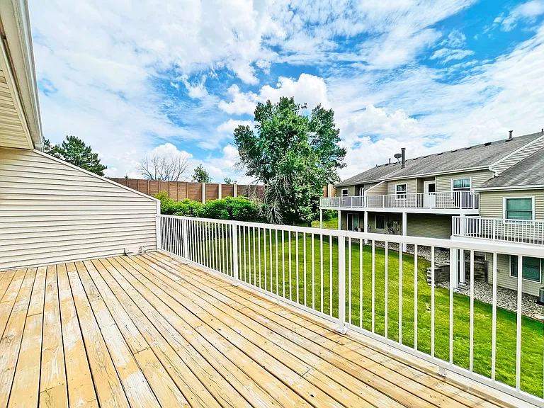 4092 S Meadowlark Rd — Photo 6