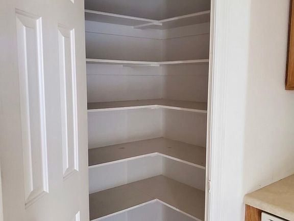 5th image of 2101 Hermosa Dr
