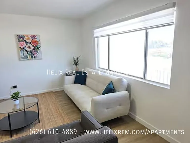 1313 Huntington Dr #7 — Photo 6