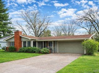 208 Todd Ln, Belleville, IL 62221