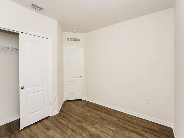 48 Center Grande Rd — Photo 10