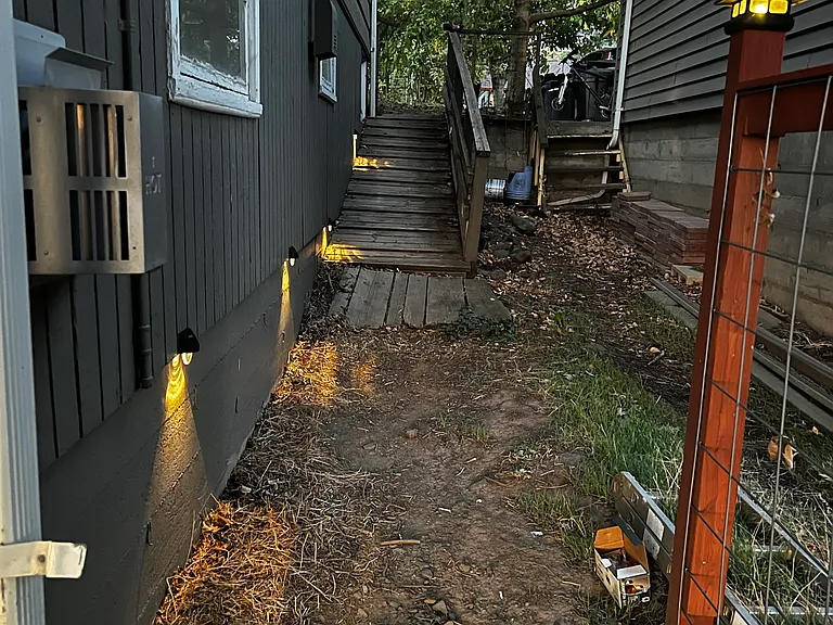 Side of house pathway