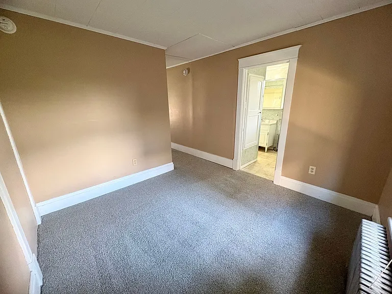 40 W Caracas Ave — Photo 10