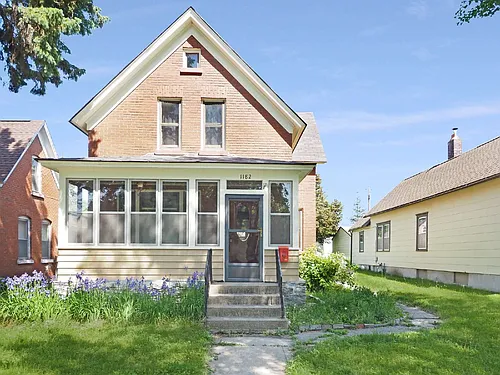 1182 Woodbridge St Photo 1