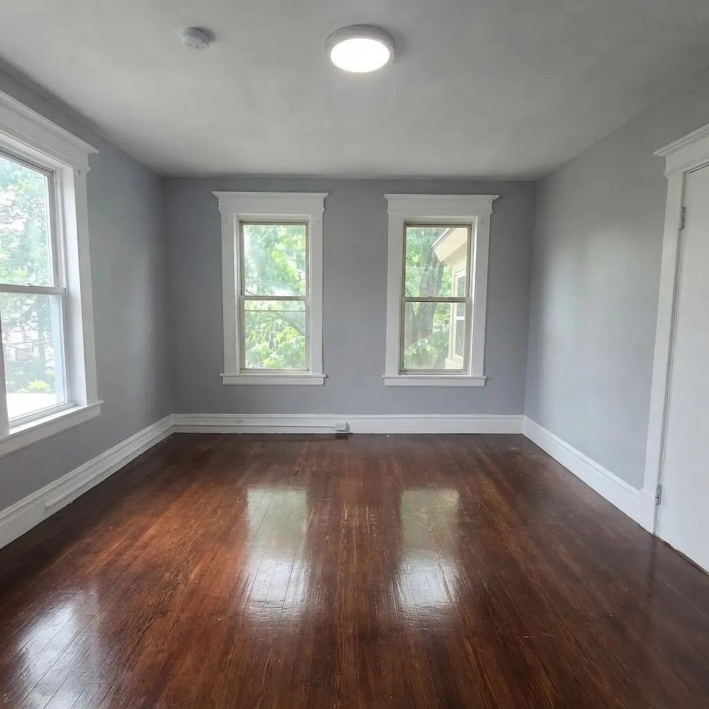 19 Bassett St — Photo 2