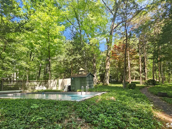 40 Oleson Drive, Southbury, CT 06488