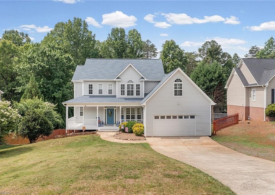 1st image of 3972 Poindexter Ave