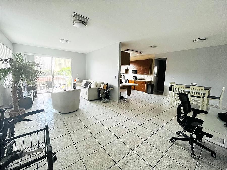 1st image of 49 Majorca Ave APT 501