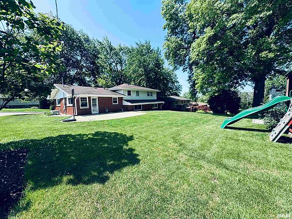 5th image of 1309 W Teton Dr