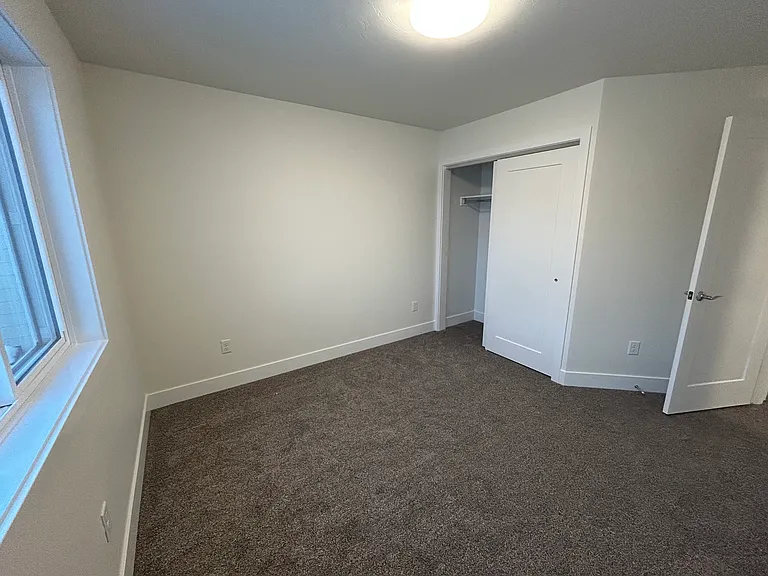 1127 Little River Ct #2 — Photo 11