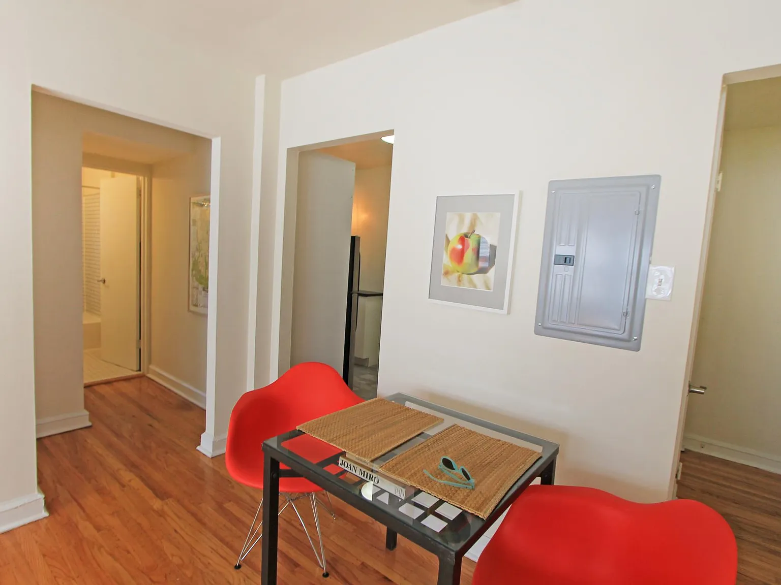 353 W Mount Airy Ave — Photo 3