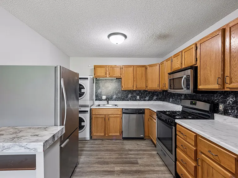 7410 72nd Ln N #7410 — Photo 14