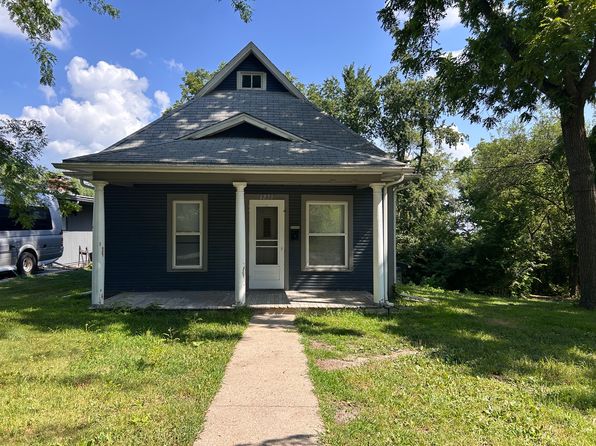 1231 Davis Ave