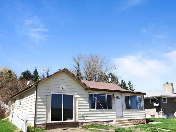 40 Crane Ave, Stockett, MT 59480