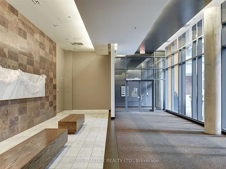 20 Joe Shuster Way #910 — Photo 23