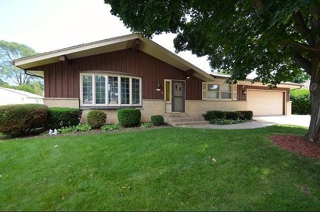 1st image of 4116 N 93rd St