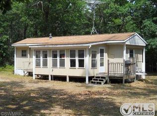 11878 S Shady Grove Dr, Baldwin, MI 49304