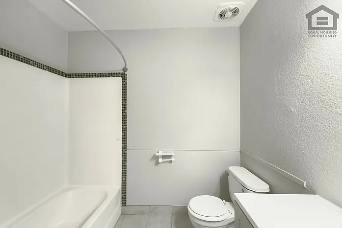 529 E 6th Dr #2 — Photo 16