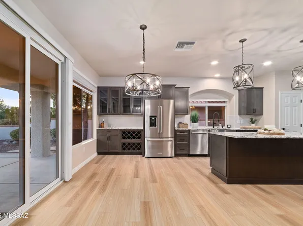 1282 E Crown Ridge Dr, Oro Valley, AZ 85755