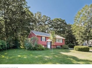 3 Hidden Ln, Kennebunk, ME 04043