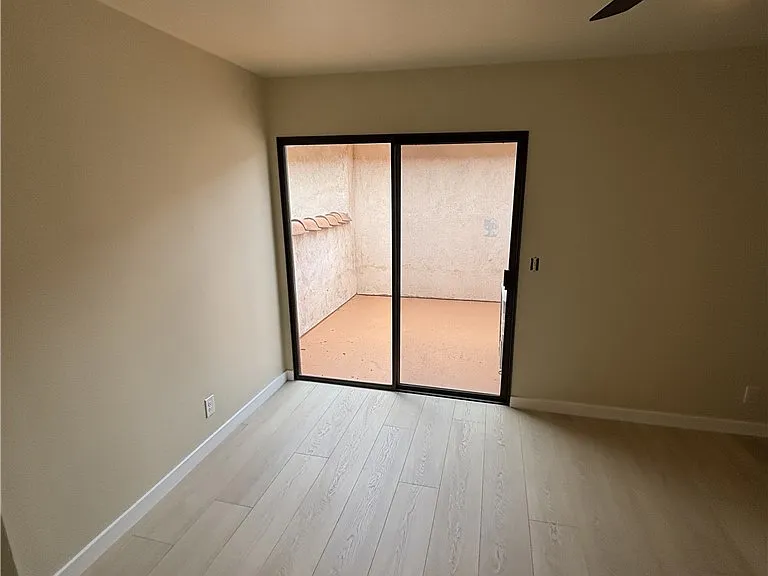 9229 Stewart And Gray Rd #A — Photo 19
