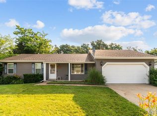 1437 Castlemill Dr, Arnold, MO 63010