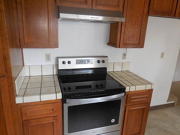 3rd image of 5722 Knollwell Way