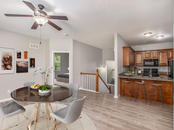 8321 N Nodaway Ave #8321