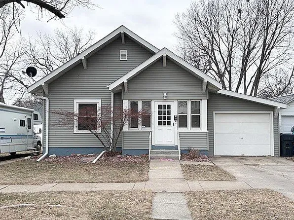 705 S Orchard St, Madison, NE 68748