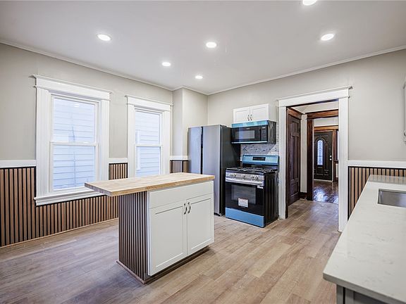 5th image of 436 Birr St