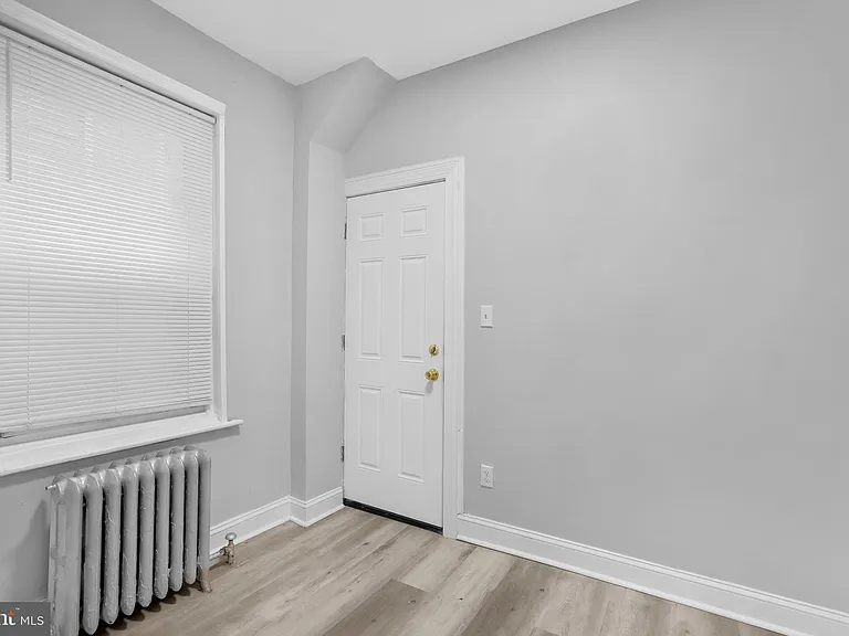 3231 N Hope St — Photo 10