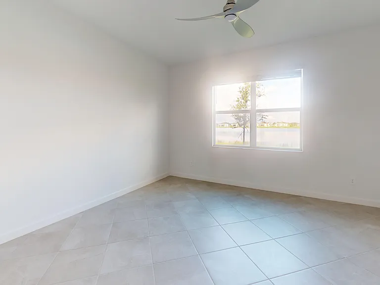 8535 Saint Kitts Cir — Photo 13