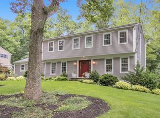 550 Bernita Dr, River Vale, NJ 07675