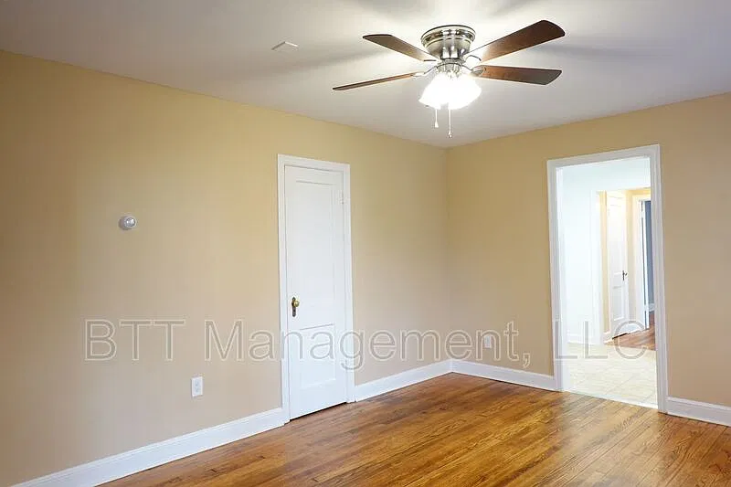 1 bed, 1.0 bath, 650 sqft, $1,325 — Photo 2