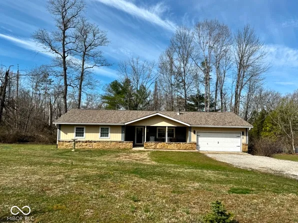 1668 State Road 135 N, Nashville, IN 47448