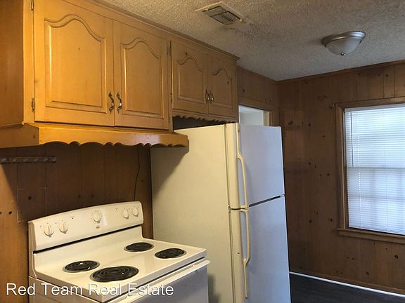 3rd image of 5920 Malvey Ave