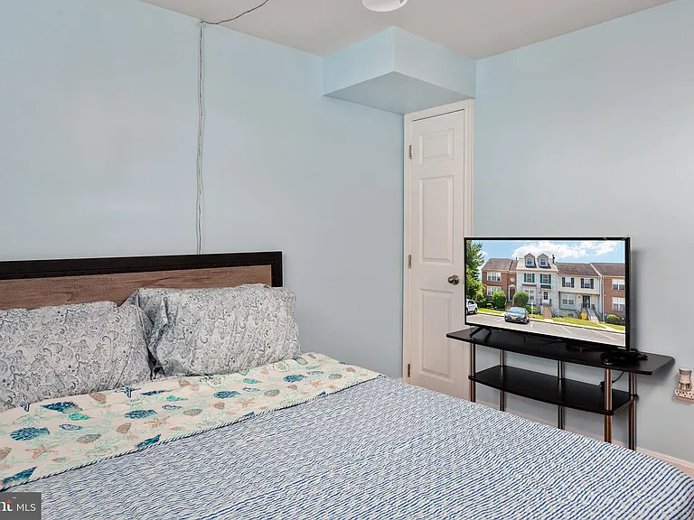7970 Heather Mist Dr — Photo 25