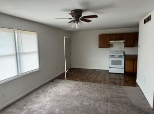 119 Doyle Rd APT 1, Eldon, MO 65026