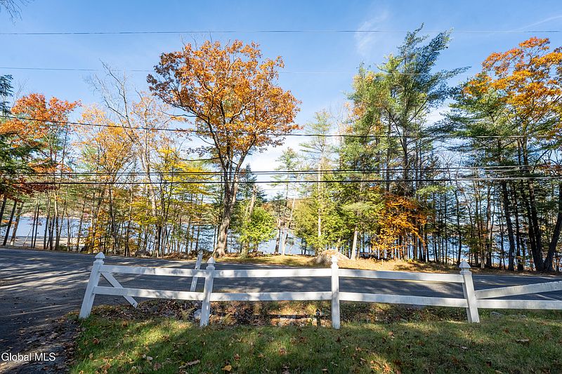 5th image of 2768 S Shore Road