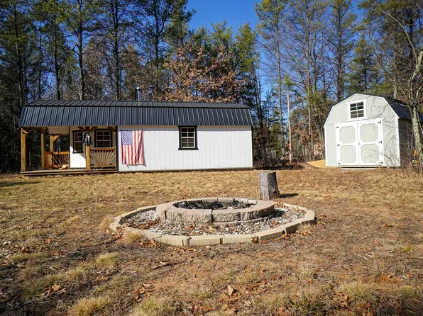 W5276 26th St, Necedah, WI 54646