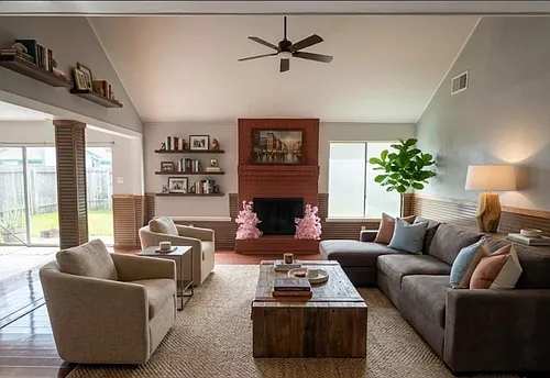 11414 Chariot Dr Photo 1