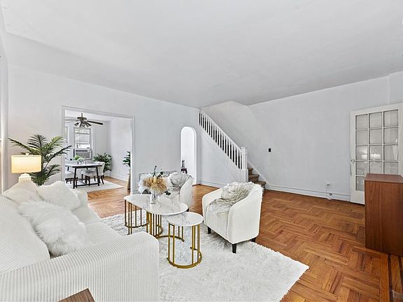 3rd image of 1810 Avenue X