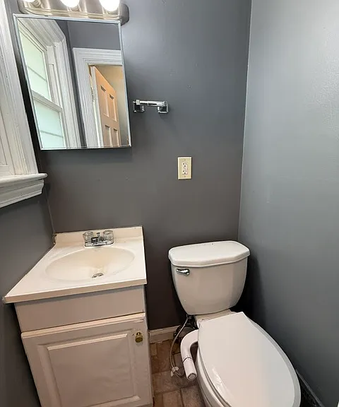 882 Keystone Dr — Photo 22