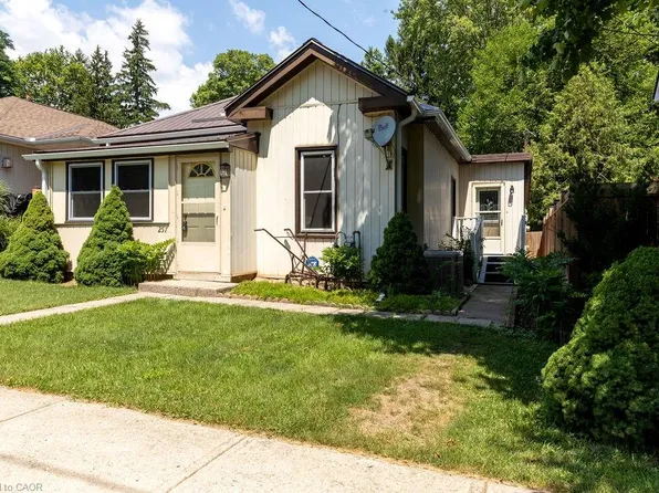 257 Union St, Norfolk County, ON N3Y 2B4