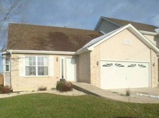 3272 Ridgefield Ct, Lockport, IL 60441