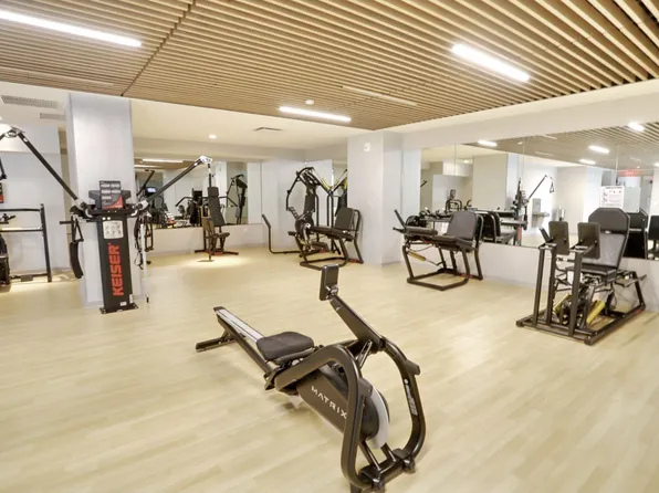 151 Bay Street image 27 of 30