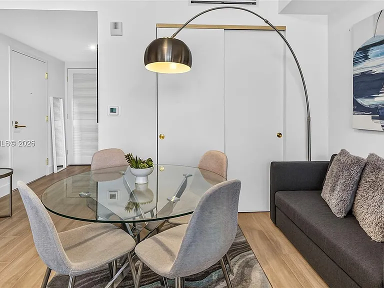 90 NE 32nd St #613 — Photo 6