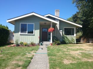 7925 34th Ave SW, Seattle, WA 98126