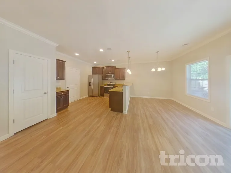 665 Dawsons Park Way — Photo 3
